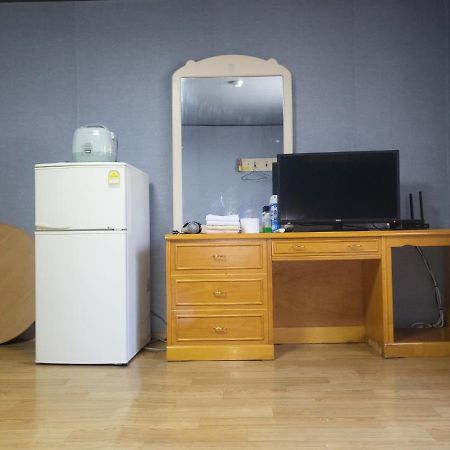 Songwol Park Motel Sokcho Buitenkant foto